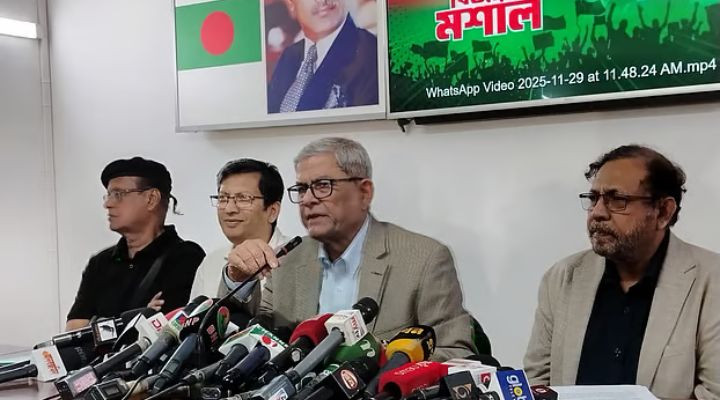 খালেদা জিয়ার অবস্থা সংকটাপন্ন, বিদেশে নেওয়ার মতো স্থিতিশীল নয়